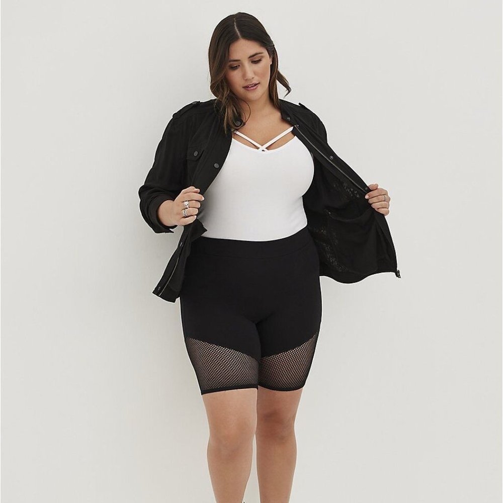 Torrid 2X Fishnet High Rise Black Bike Shorts (18-20) Plus